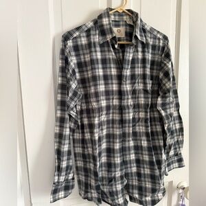 Viyella Men’s Plaid Button Down Shirt